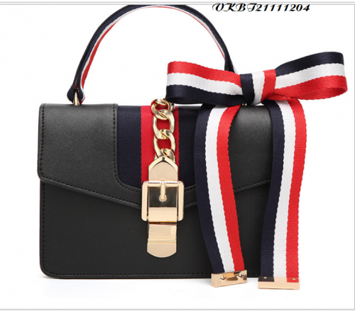 Túi xách nữ họa tiết kẻ gucci - VKBT21111204