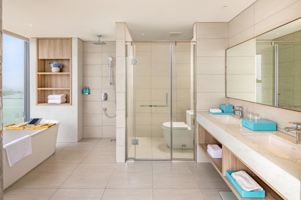 executive suite bay vista