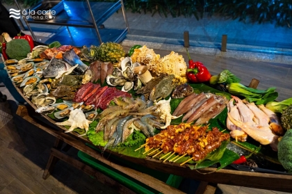 SATURDAY SEAFOOD BBQ BUFFET