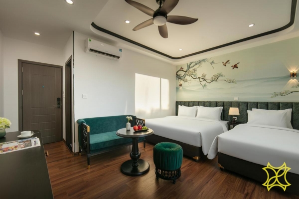 Triple Room with City View