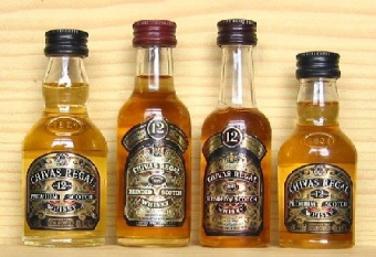 Rượu Chivas 12 năm 50 ml