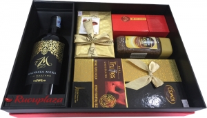 Hộp quà tết rượu vang Ý Malvasia Nera M45