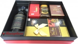 Hộp quà tết rượu vang Mỹ Ironstone M50