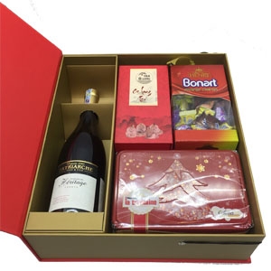Hộp quà tết có rượu vang Pháp Patriarche