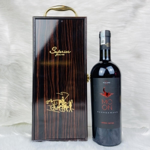 Hộp Sơn Mài Rượu Vang Ý MOON Negroamaro 14%